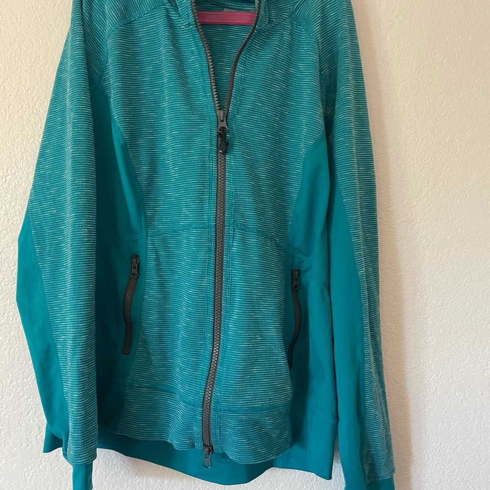 jacket - Picture 4 of 4